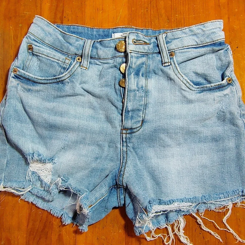 STS Blue Women's Kate High Rise Distressed Denim‎ Cutoff Shorts Size 26
